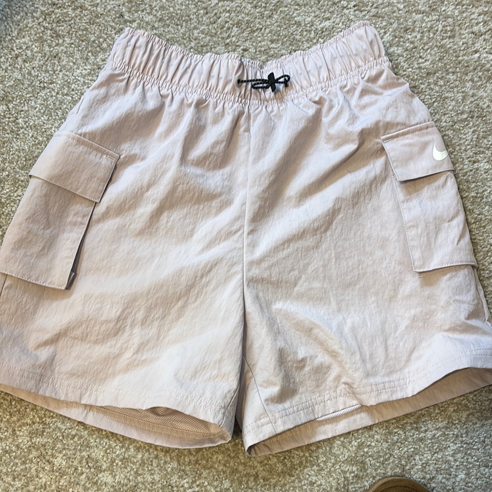 Nike Women's Cargo Shorts in Light Pink